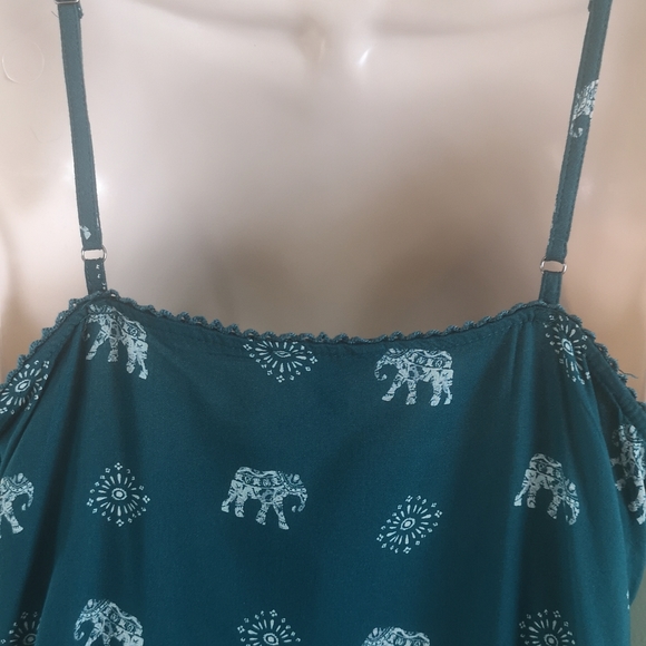 Sonoma Deep Teal Green Elephant Spaghetti Strap Tank (M) - Picture 10 of 14